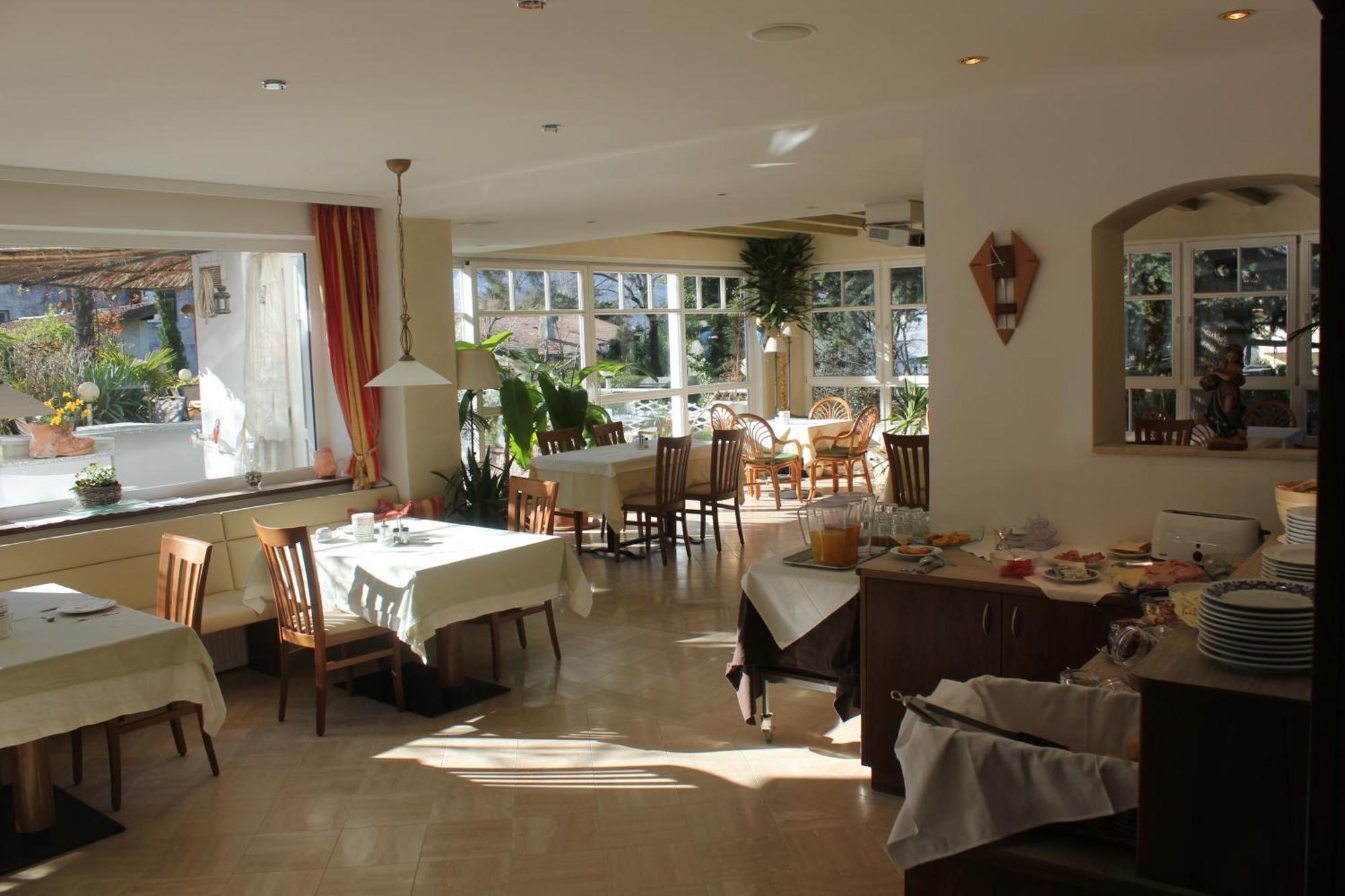 Hotel Annabell 3*